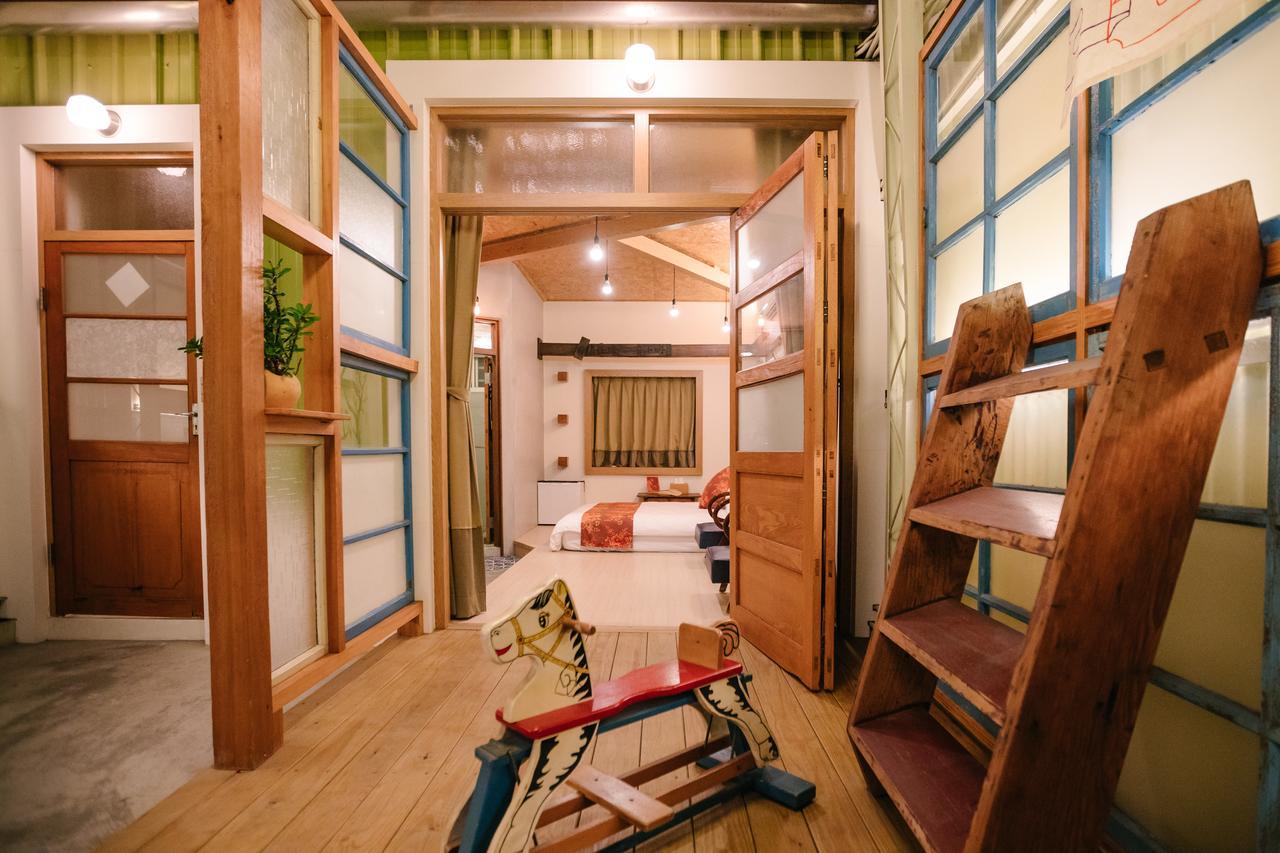 Hotel 84 In Tainan Esterno foto